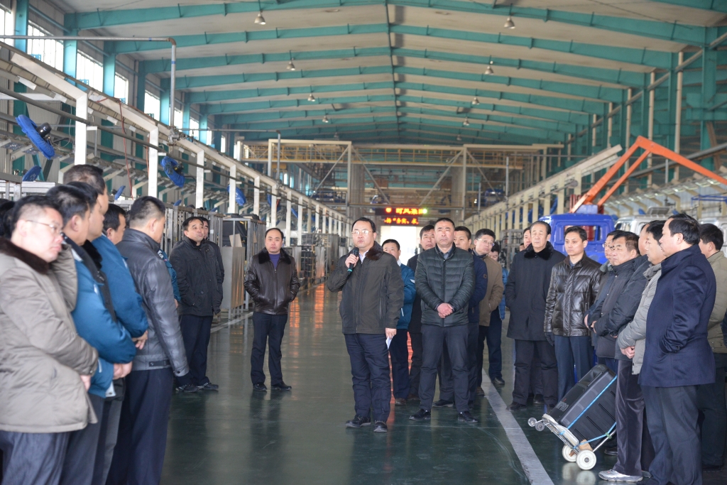 時風(fēng)集團舉辦中層領(lǐng)導(dǎo)干部現(xiàn)場觀摩活動