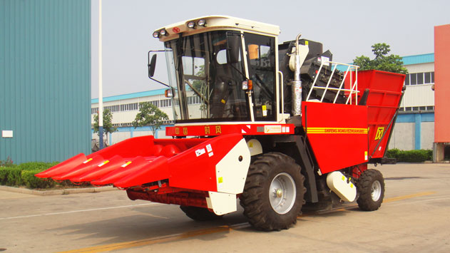 4YZP-4A型自走式玉米收獲機
